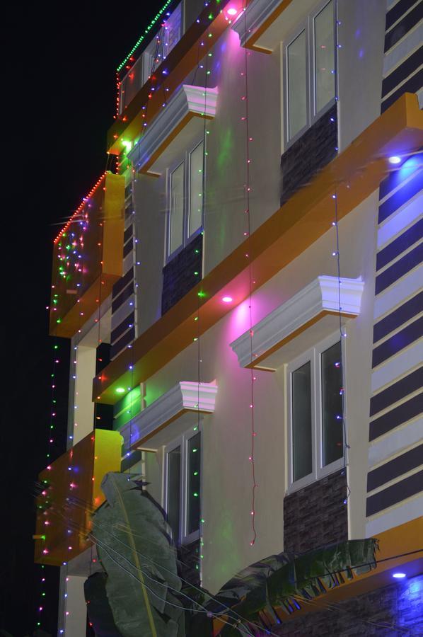 Bluebell Residency Hotel Kāraikkudi Exterior foto